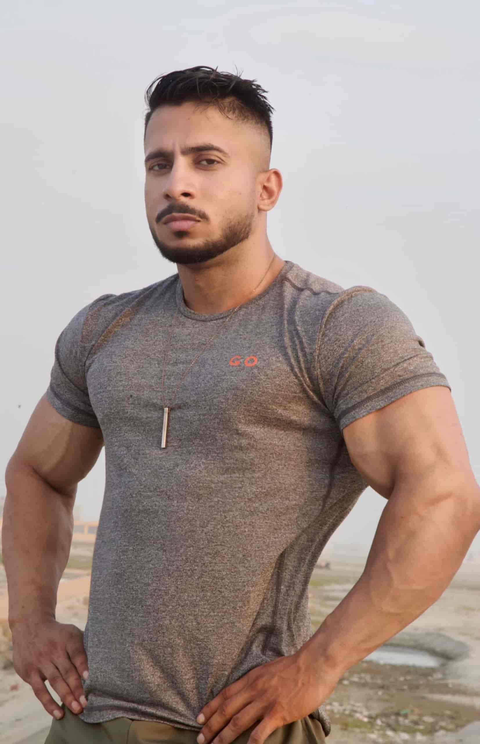 man wearing repset-go grey tee- Steel Grey Half Sleeves Tee For Men - Image 1